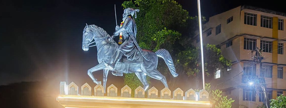HC orders meeting on July 6 to fix date for removal of Shivaji statue at Sada