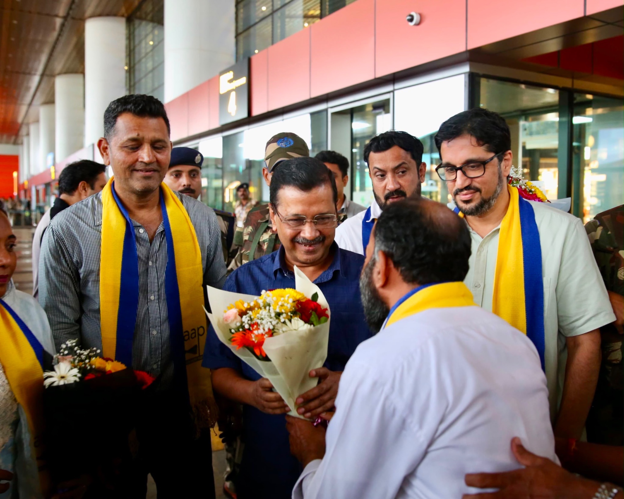 Kejriwal arrives in Goa for three-day visit