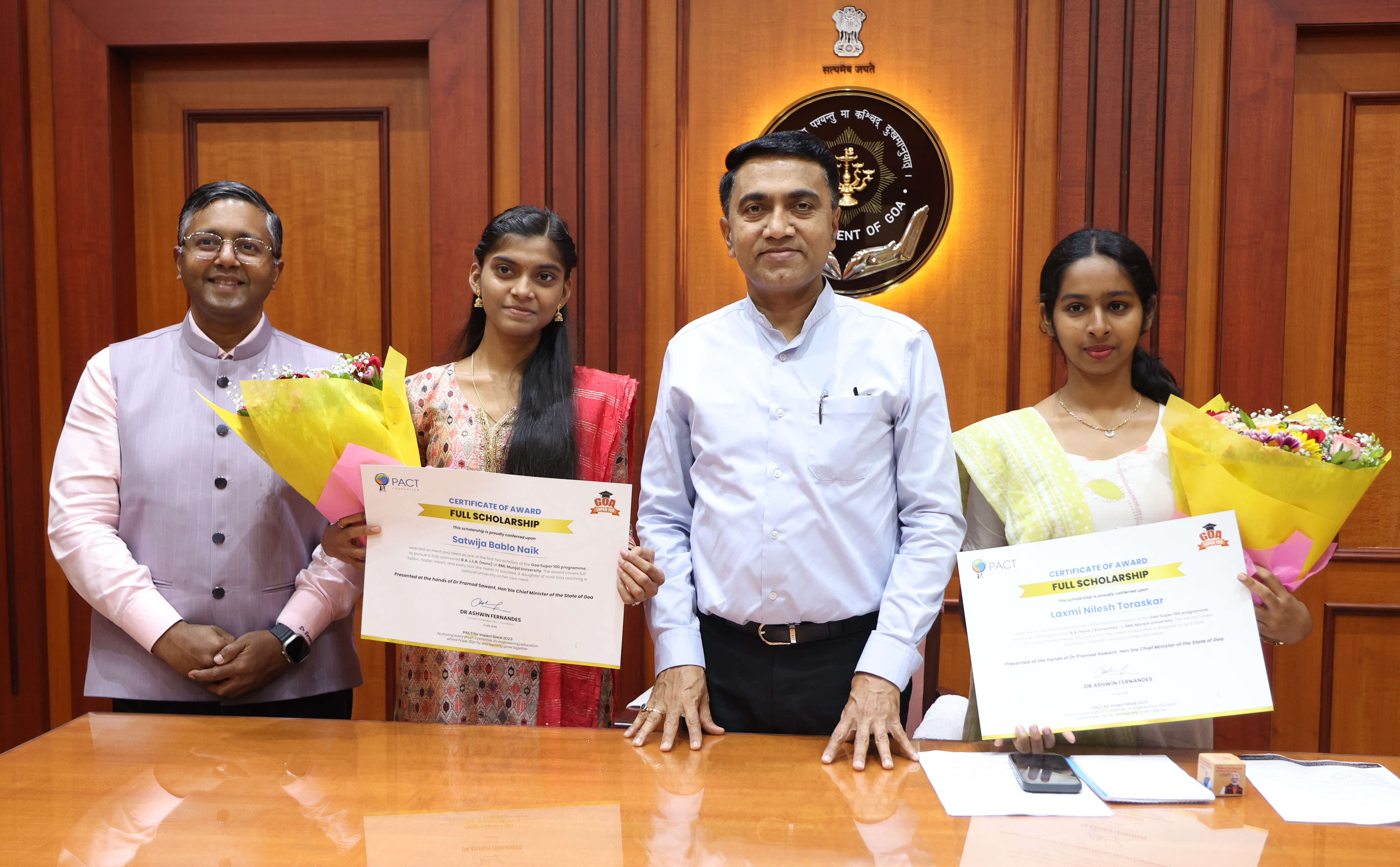 CM meets PACT Foundation’s first Goa Super 100 Scholars