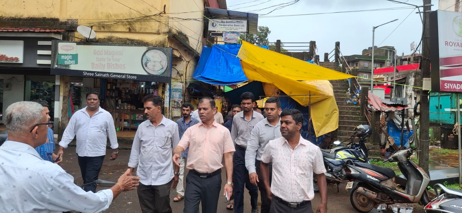 Roof damage at Bicholim market draws MLA’s Ire