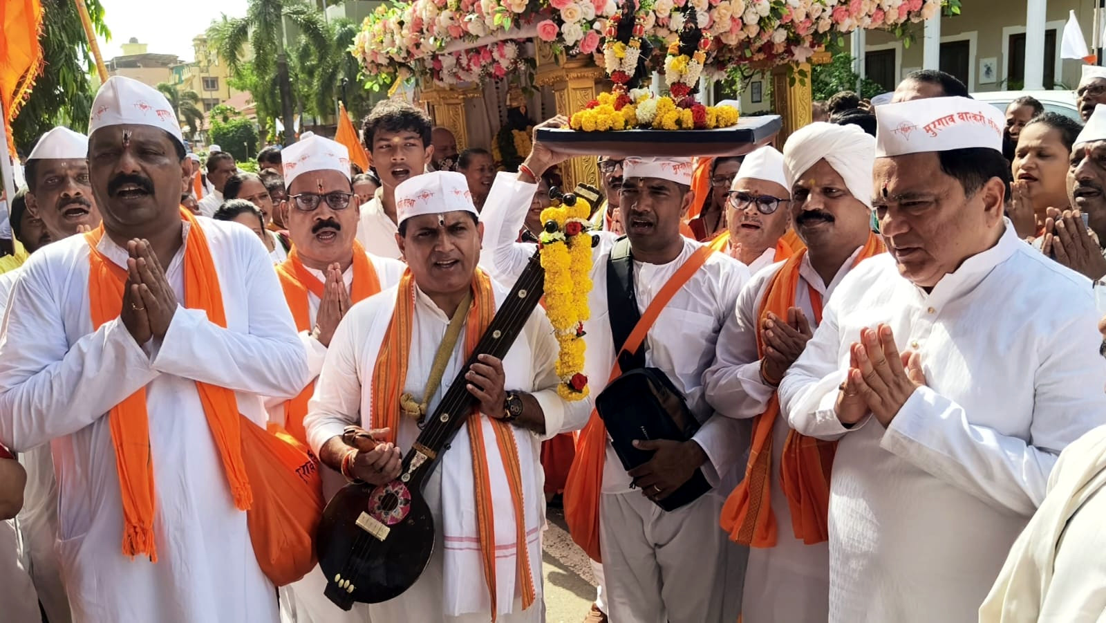Mormugao Varkaris begin 420-km-long annual sacred walk to Pandharpur