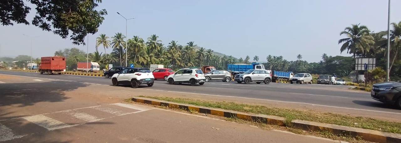 Traffic bottleneck at junction where   Eastern Bypass meets Western Bypass