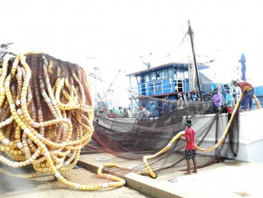 Boat owners race to recruit crew ahead of fishing season