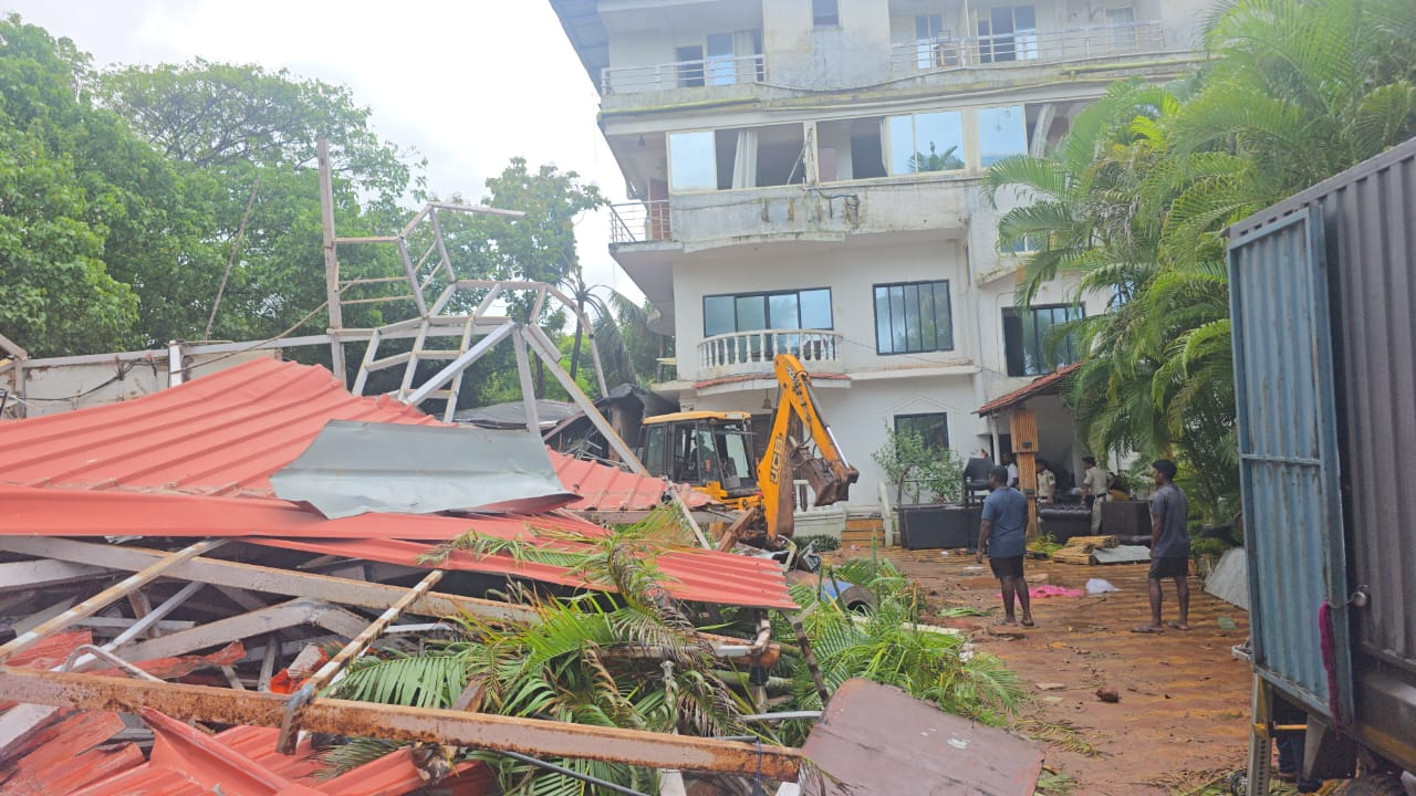 CRZ demolition drive at Morjim enters Day 2; action extends to Dilip Morje's property