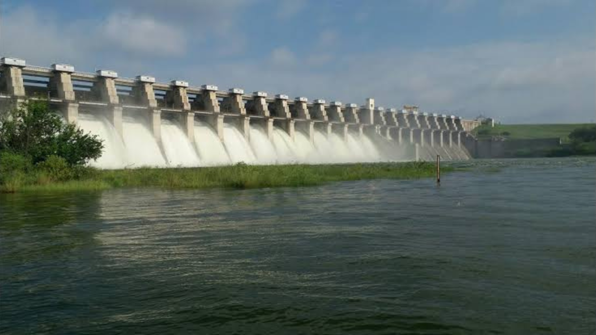 Maharashtra issues alert as Tillari dam nears capacity