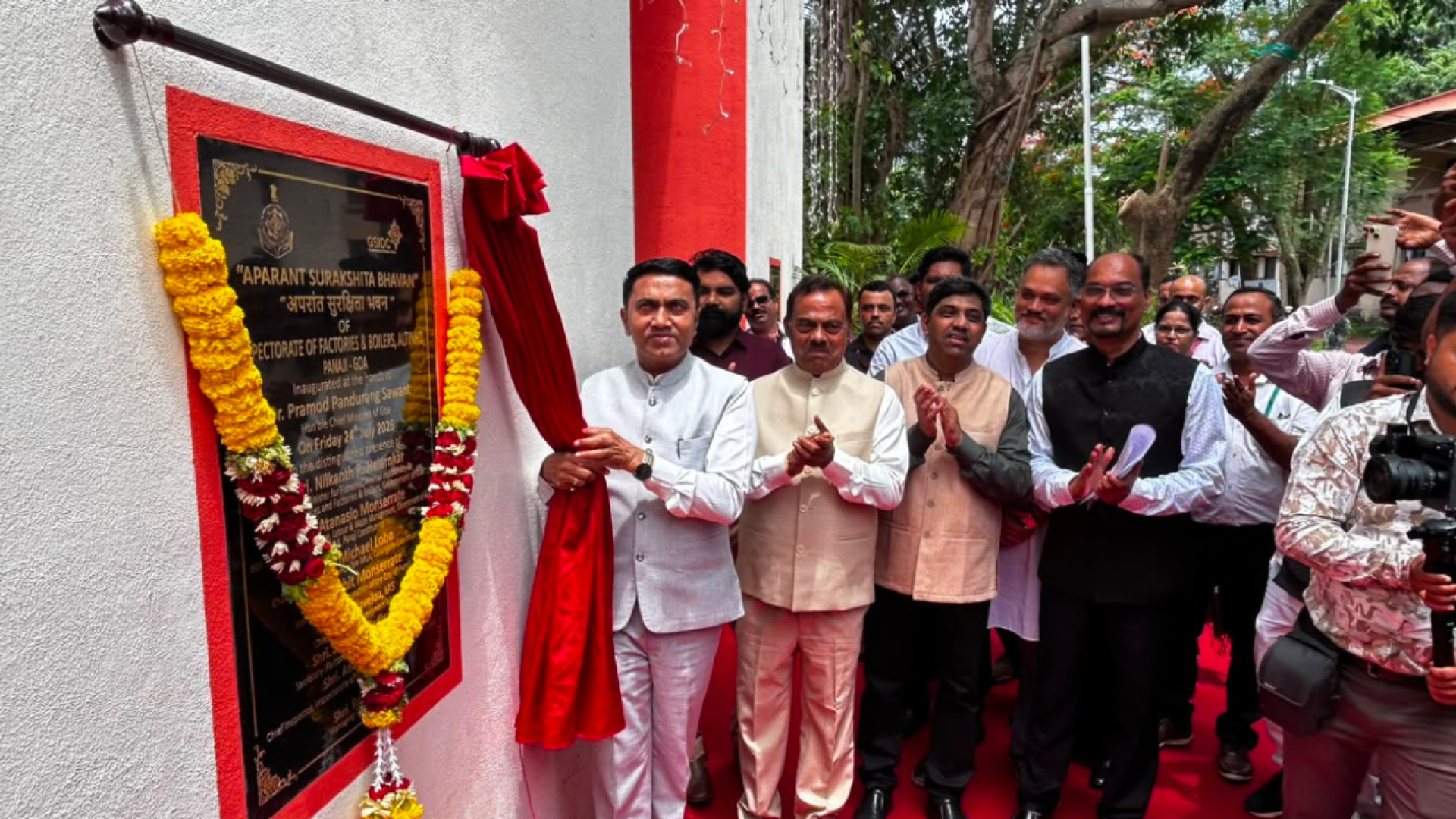 CM inaugurates Rs 13-Crore Aparant Surakshita Bhavan; announces Occupational Safety Course