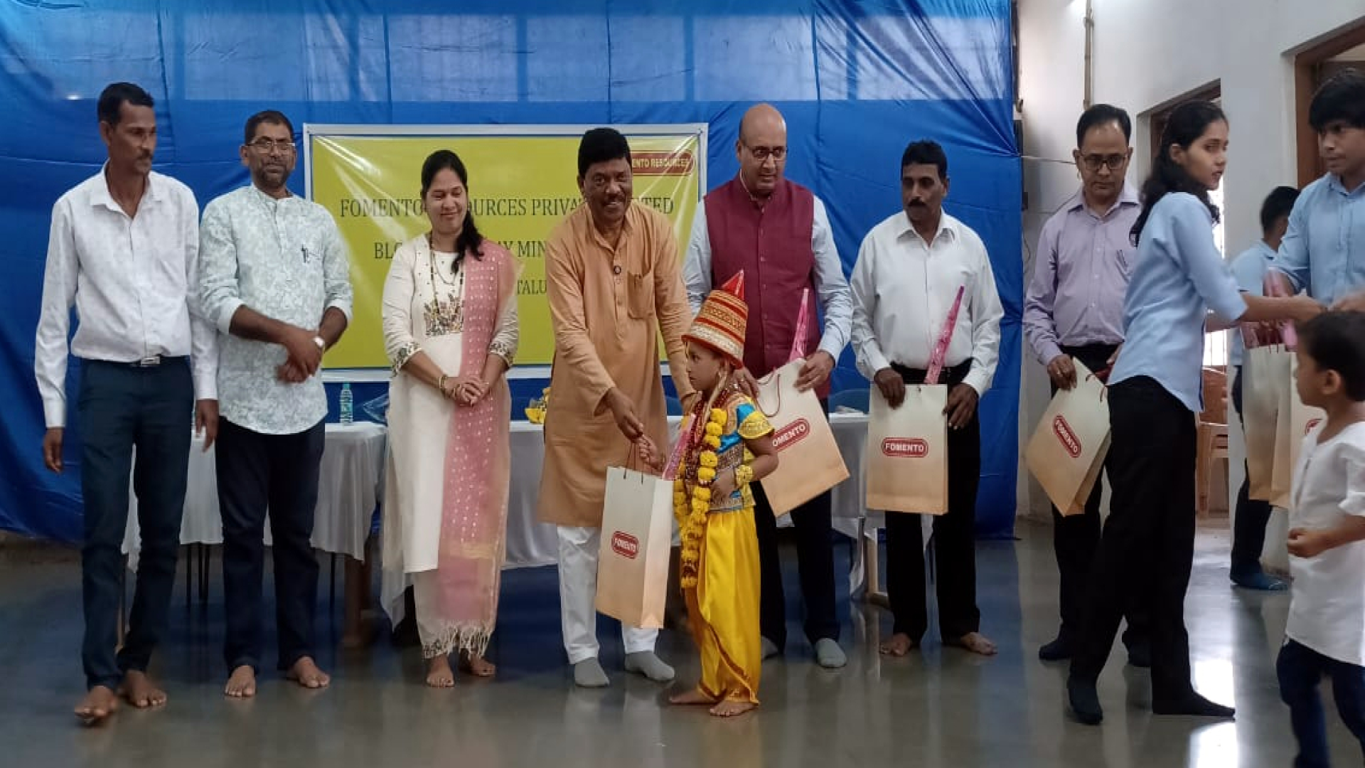 Rainwear and umbrellas distributed to students in Sanvordem school