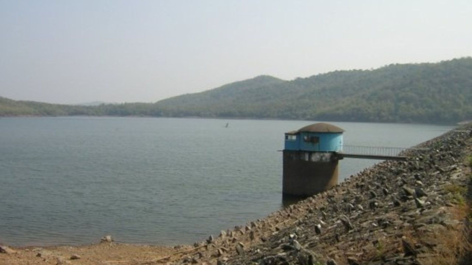 Catchment downpour lifts State’s reservoir levels