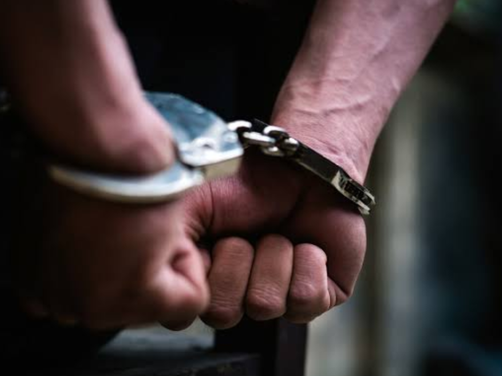 Two from Uttar Pradesh arrested for Verna const...