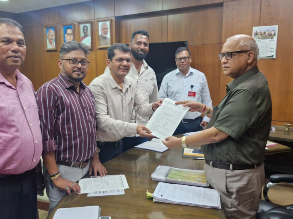 Goa barge owners submit charter of demands to Ports Minister Digambar Kamat