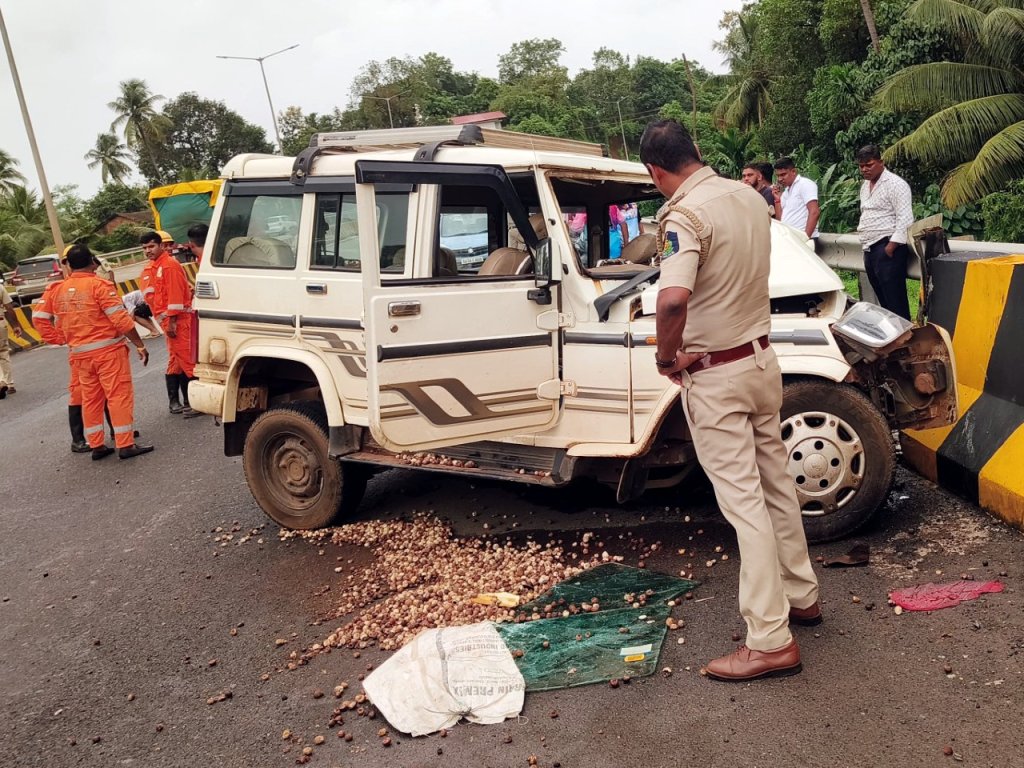 3 seriously injured in mishap at Ugvem