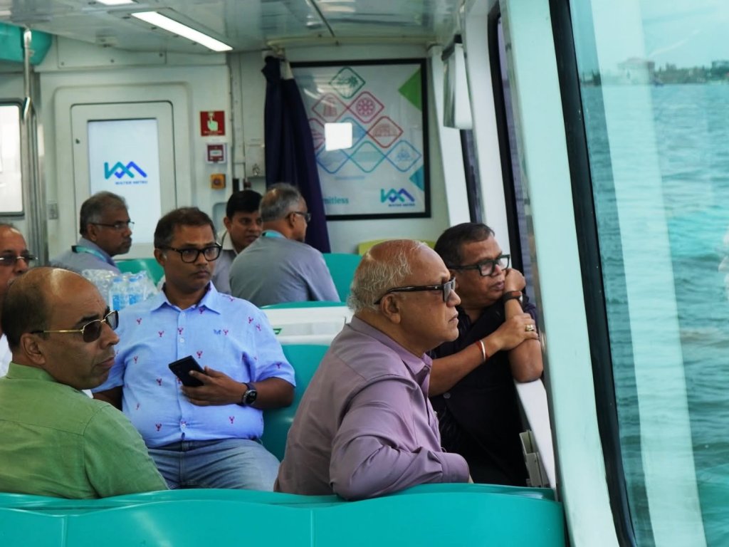 Ports Minister takes lessons from Kochi water metro