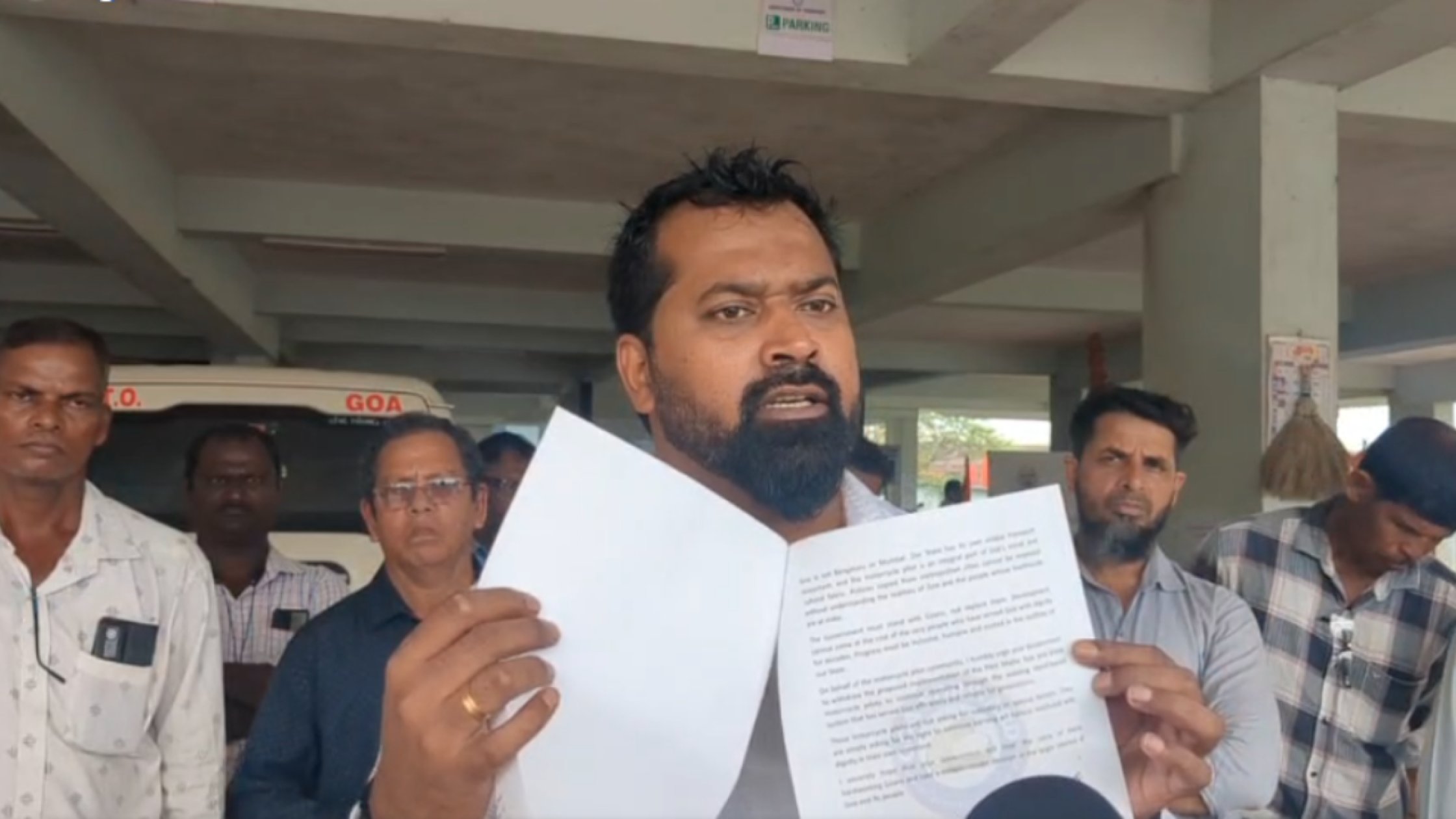 GFP backs motorcycle pilots, opposes Majhe App rollout