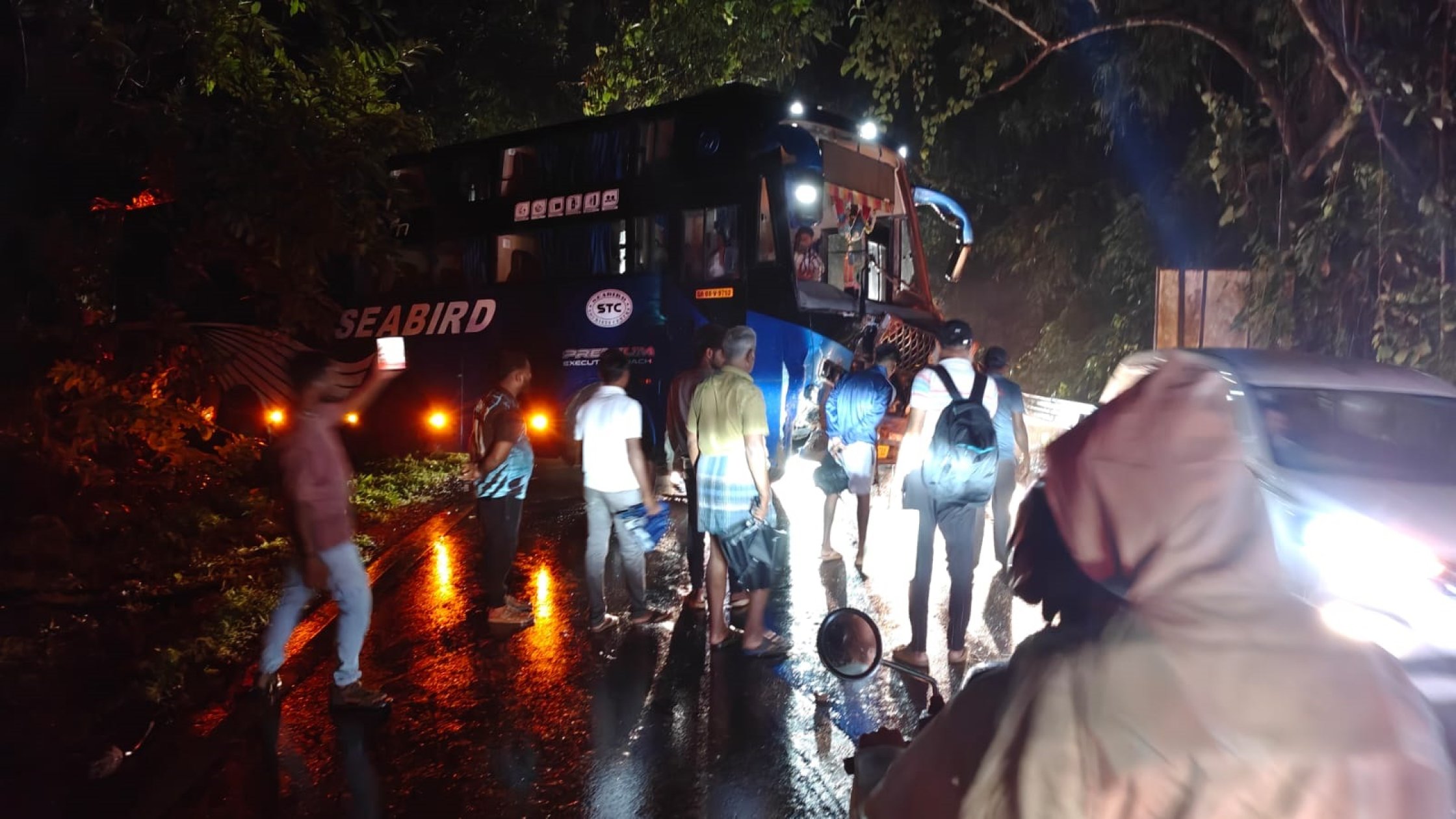 Three injured as Goa-Bengaluru coach skids off NH66 at Padi