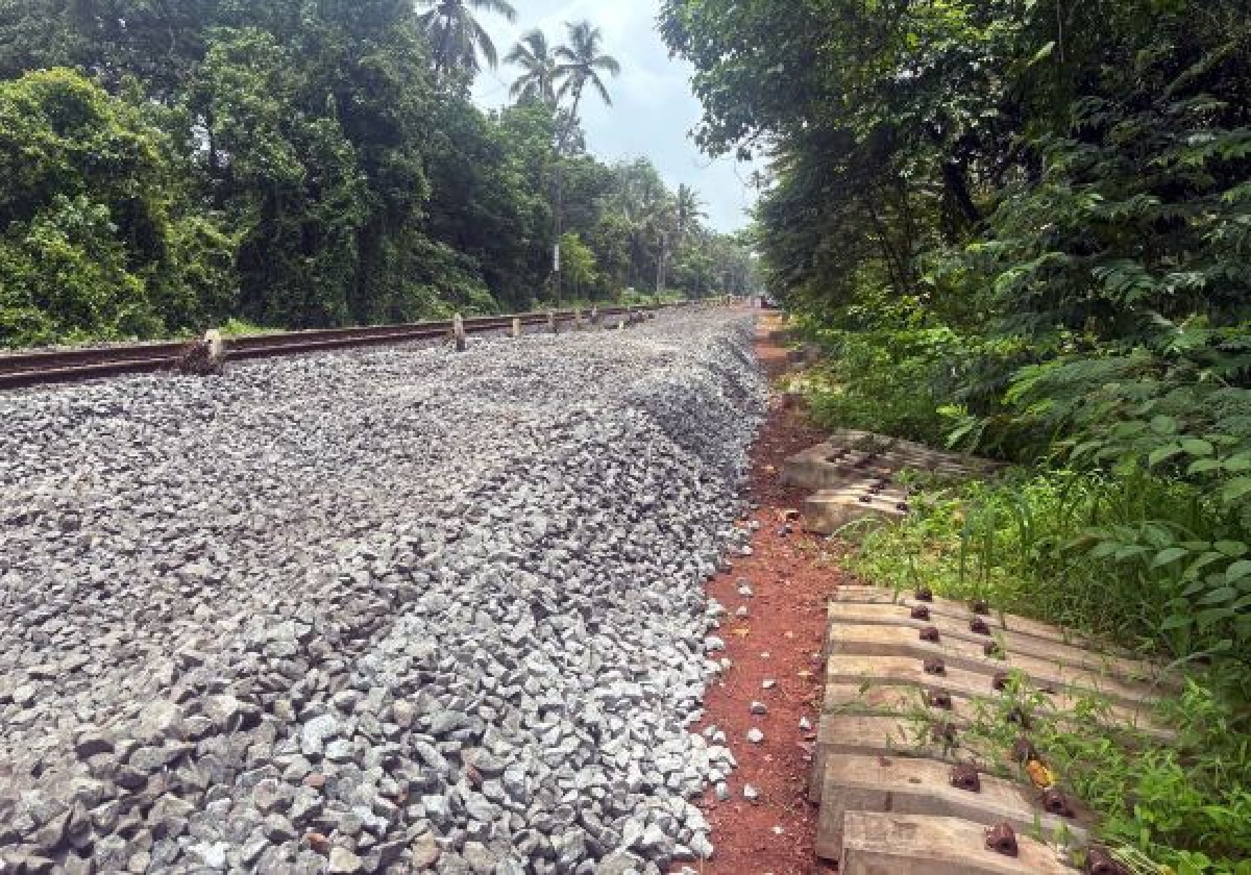 Railways responds to Velsao locals allegations over blocked access