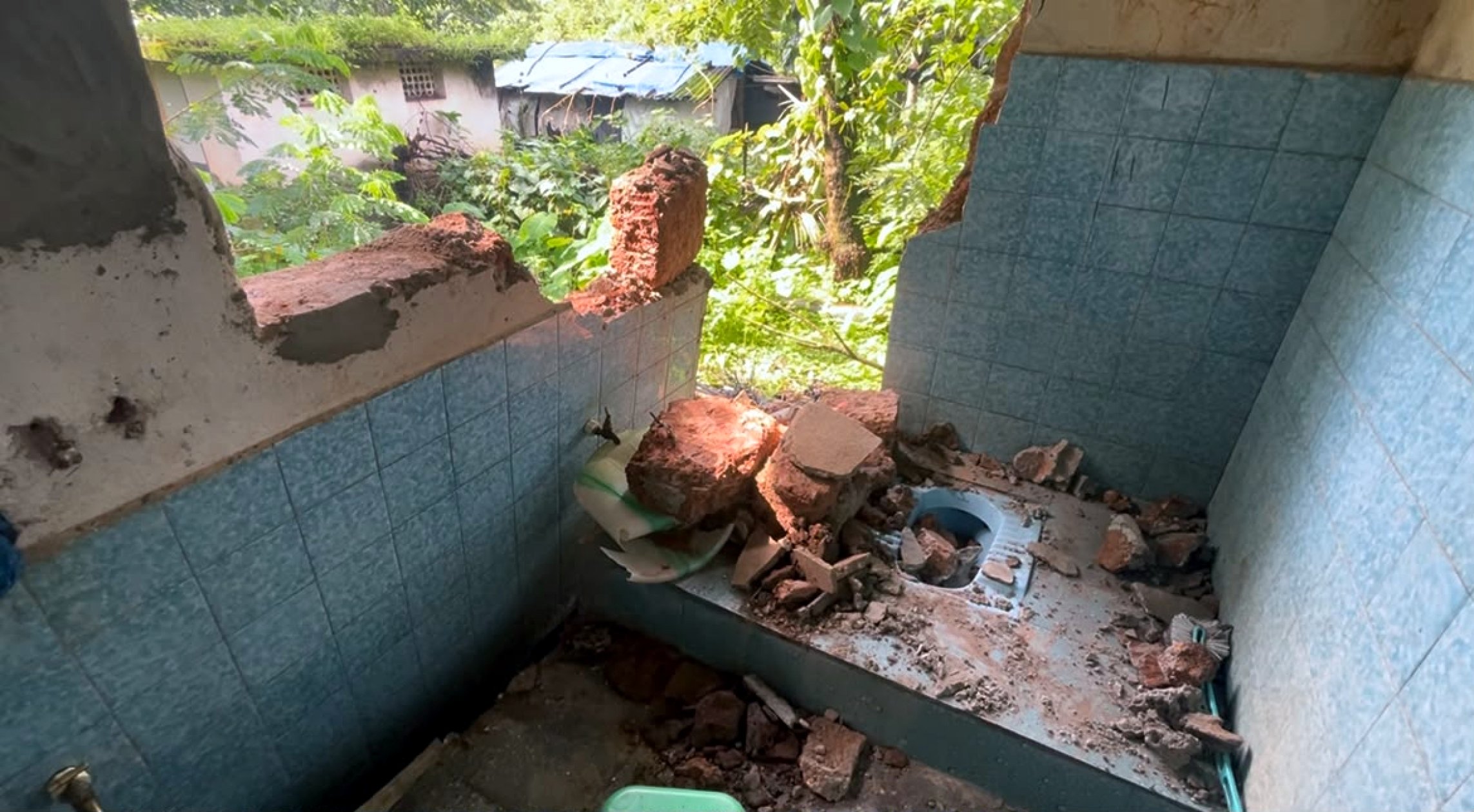 Toddler dies after toilet wall collapses in Nanus-Valpoi