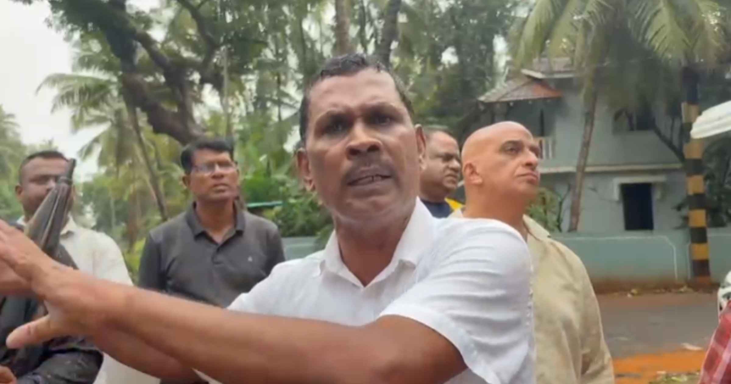 MLA bats for talks as Velsao railway row intensifies