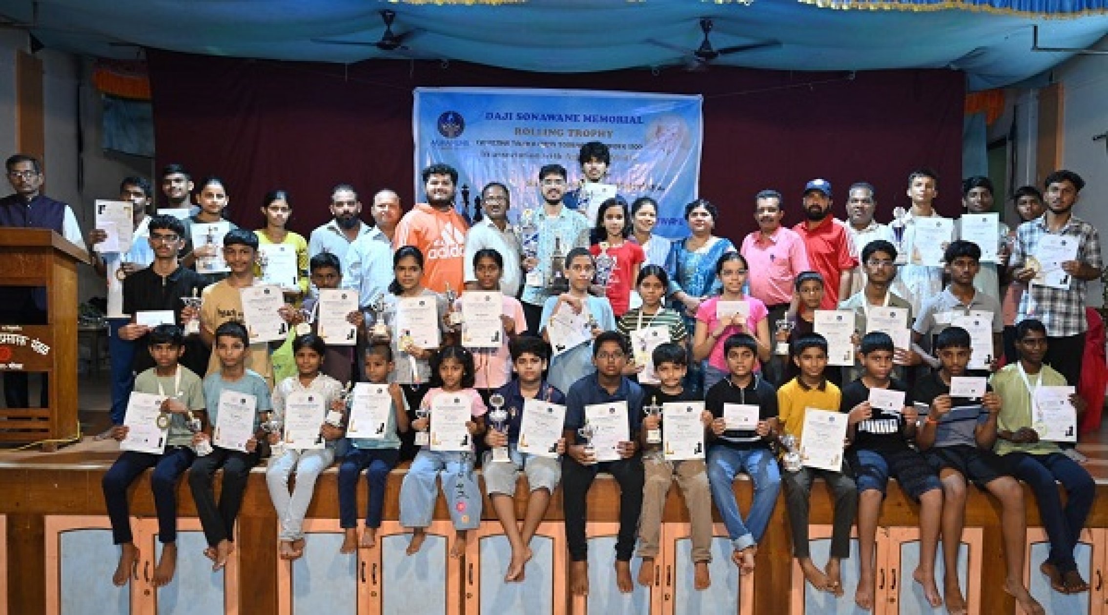 140 players battle it out at Daji Sonawane Memorial chess tournament