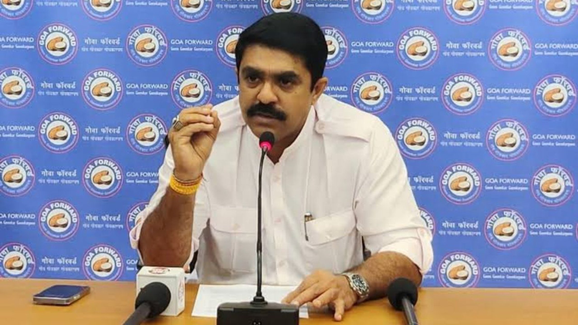 Goa Forward chief takes swipe at Cong ahead of Kharge visit