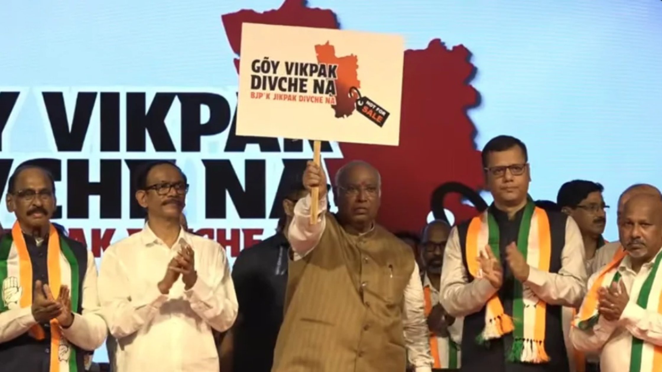 Kharge vows ‘Nashamukt Goa’, jobs and protection of Goa’s identity