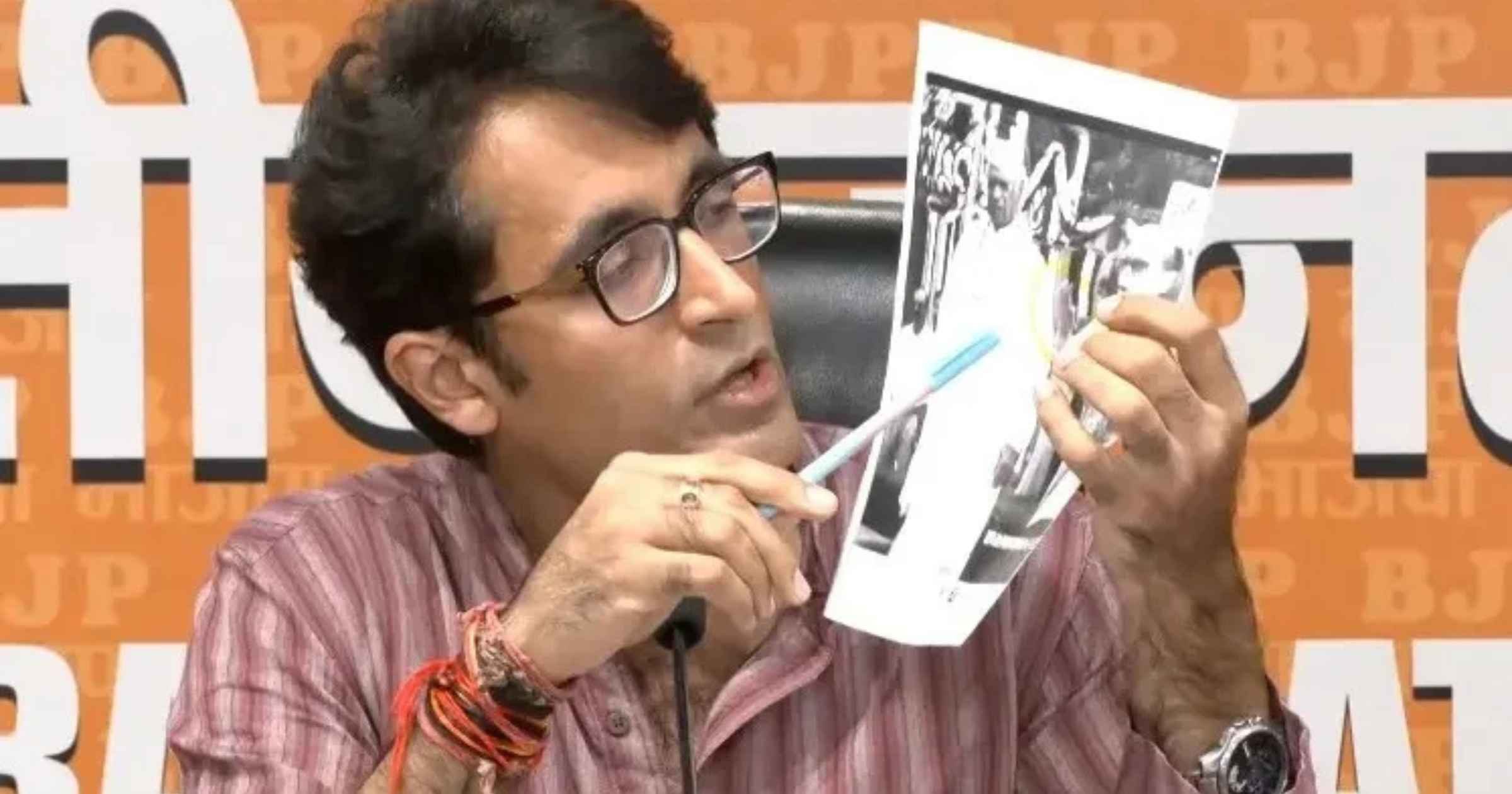 BJP accuses Congress of insulting Vande Mataram