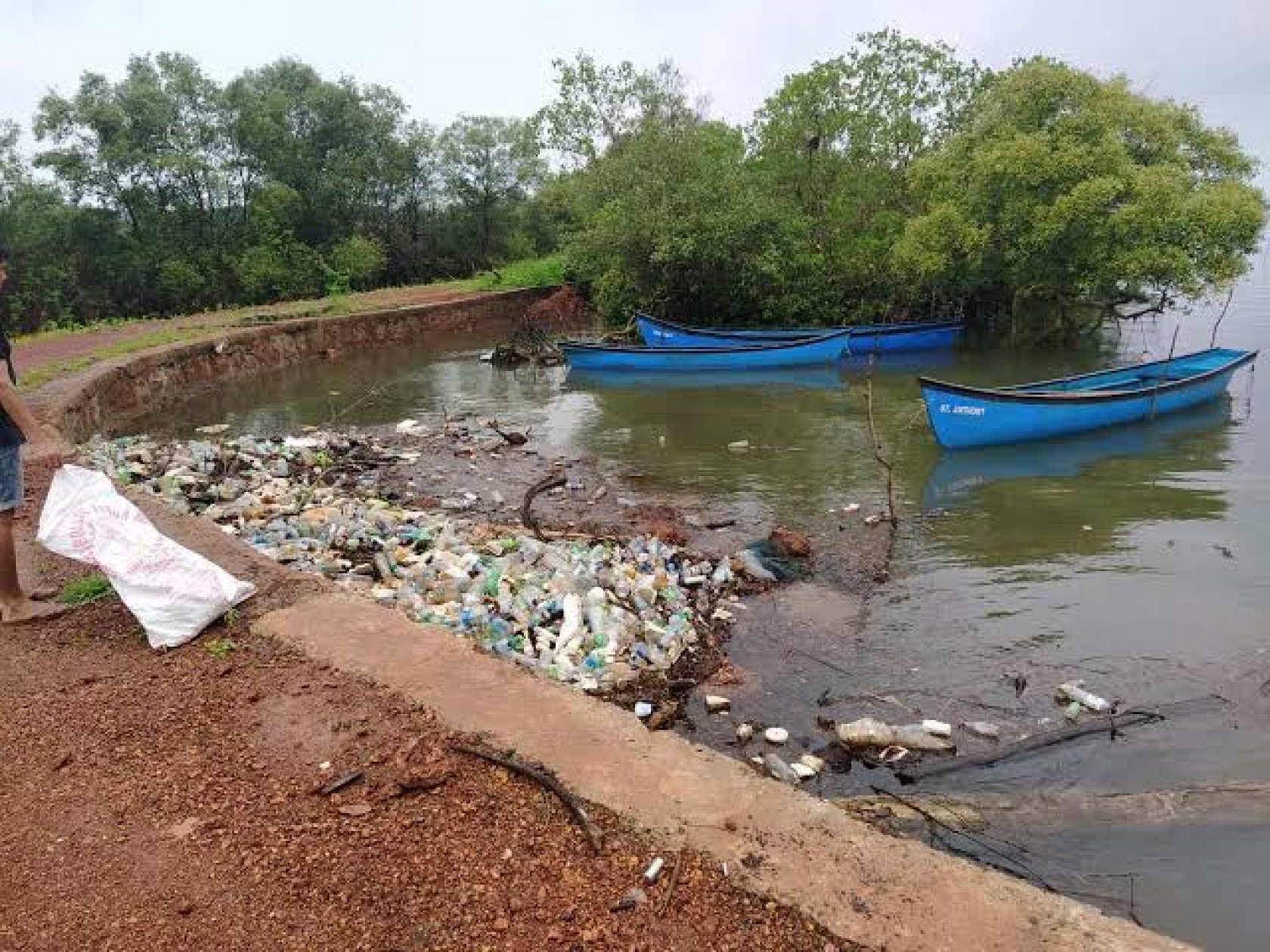 HC takes on record suggestions to tackle Mandovi pollution