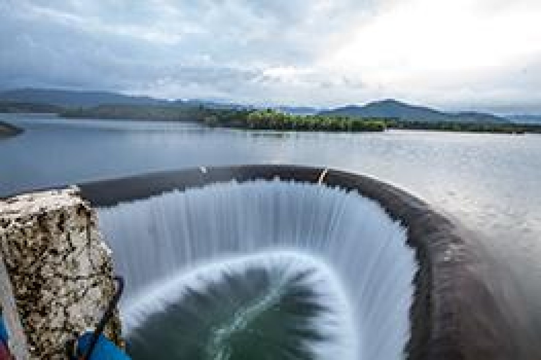 Reservoirs brim, but Anjunem and Amthane dams w...