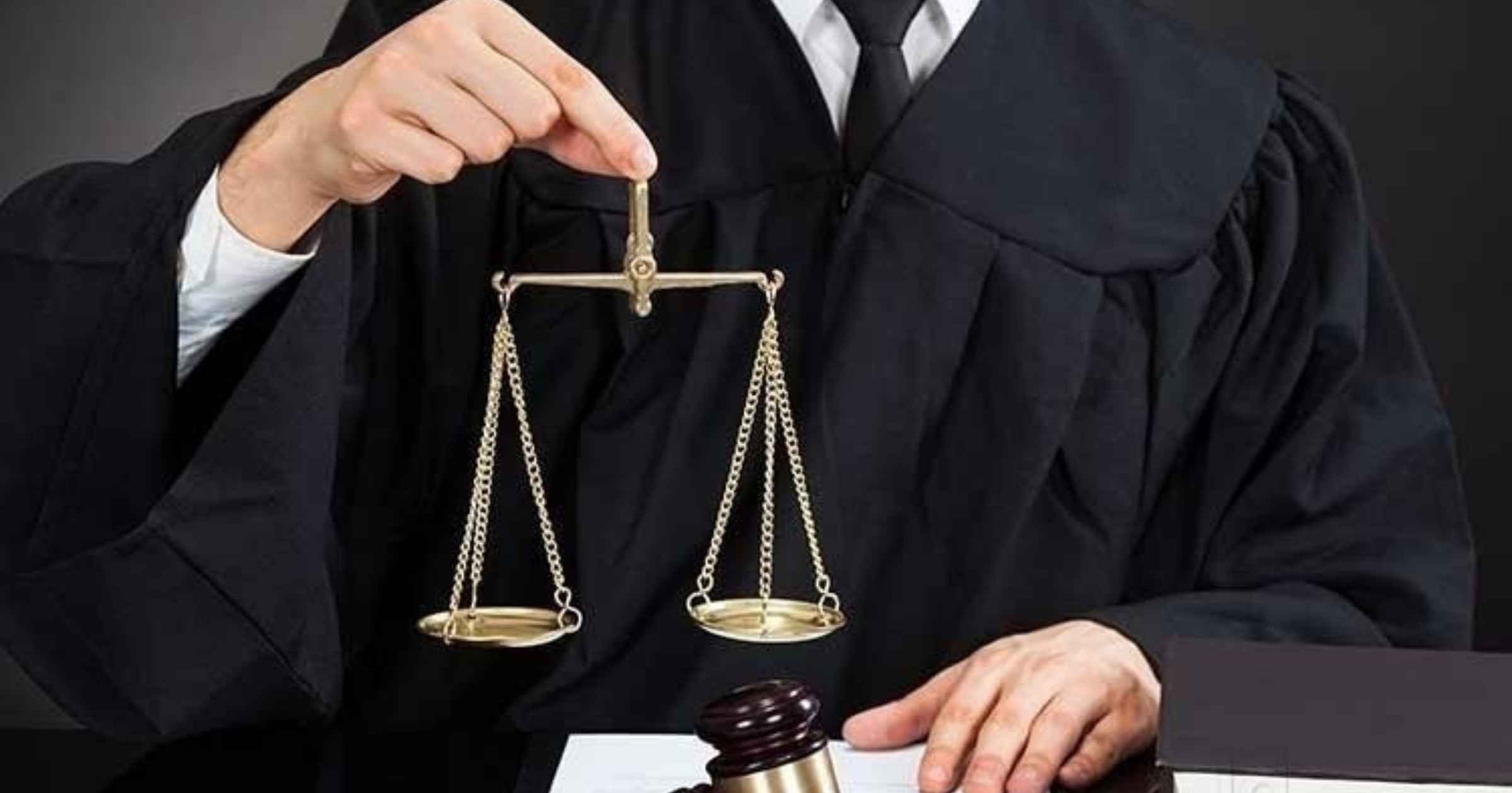 Govt proposes statutory protection for lawyers