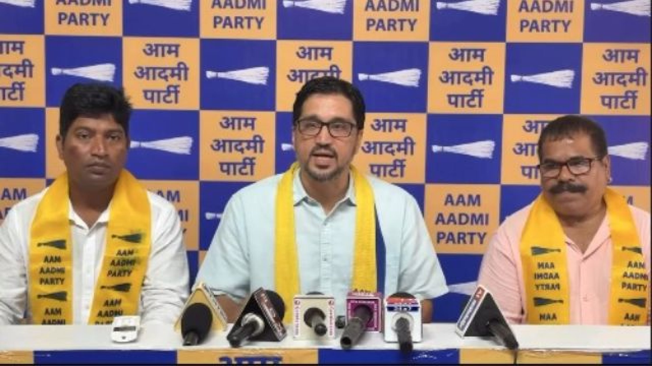 AAP steps up demand for 300 units of free power