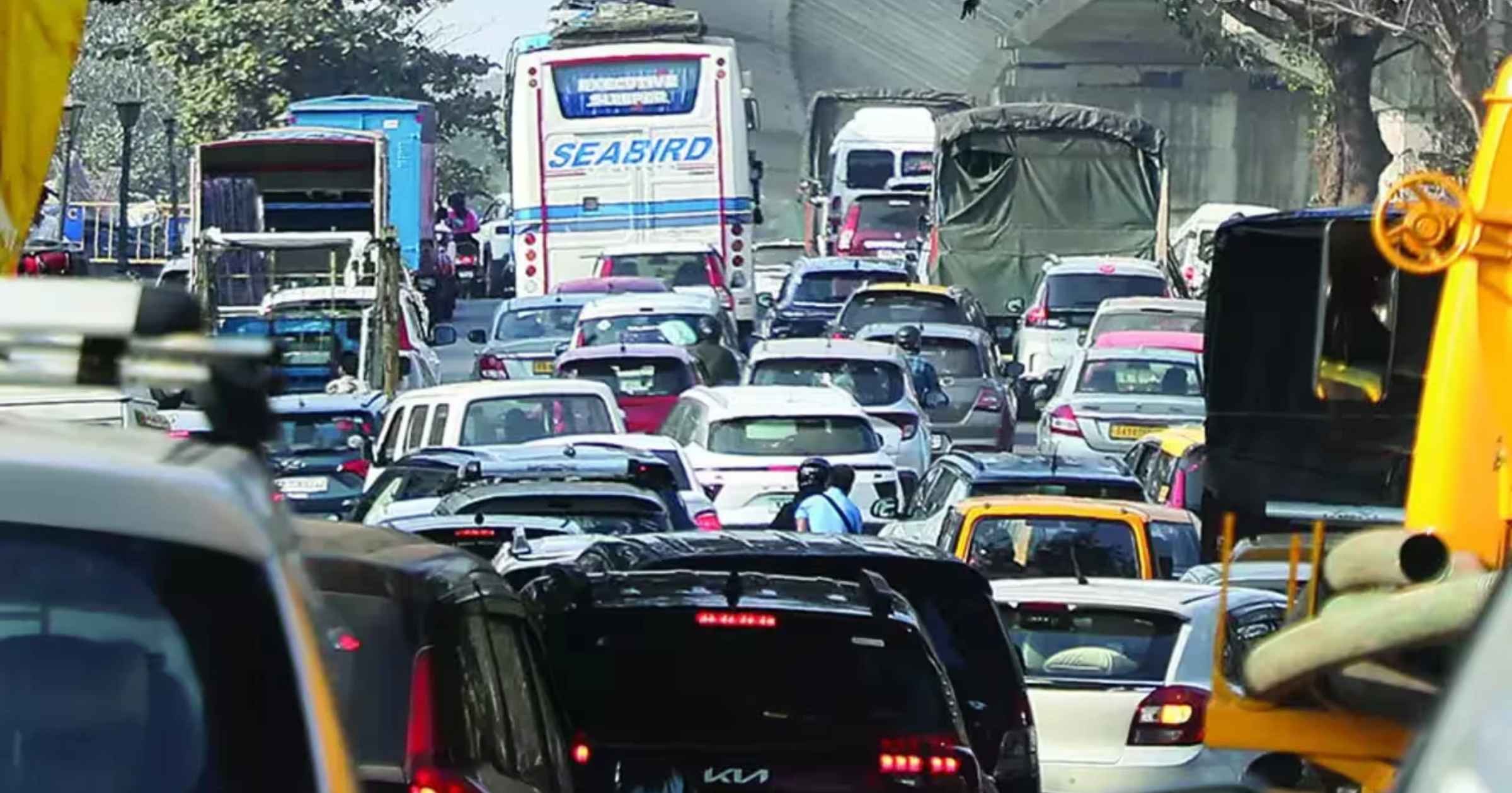 Traffic goes up Porvorim corridor, but will business come down?