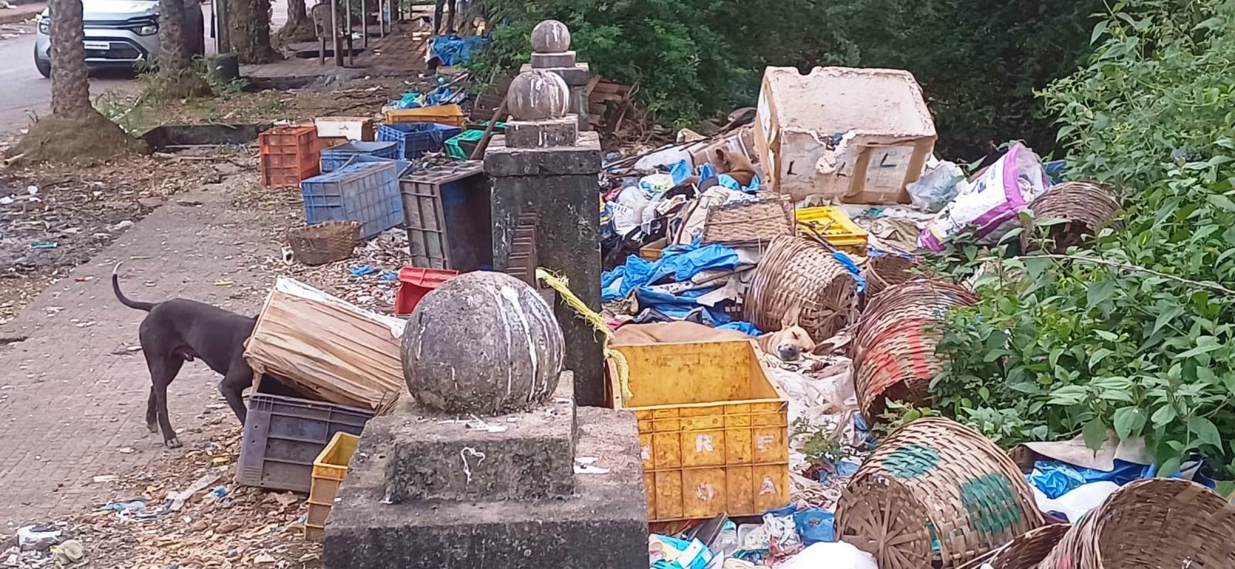 Waste problem persists at PDA retail market