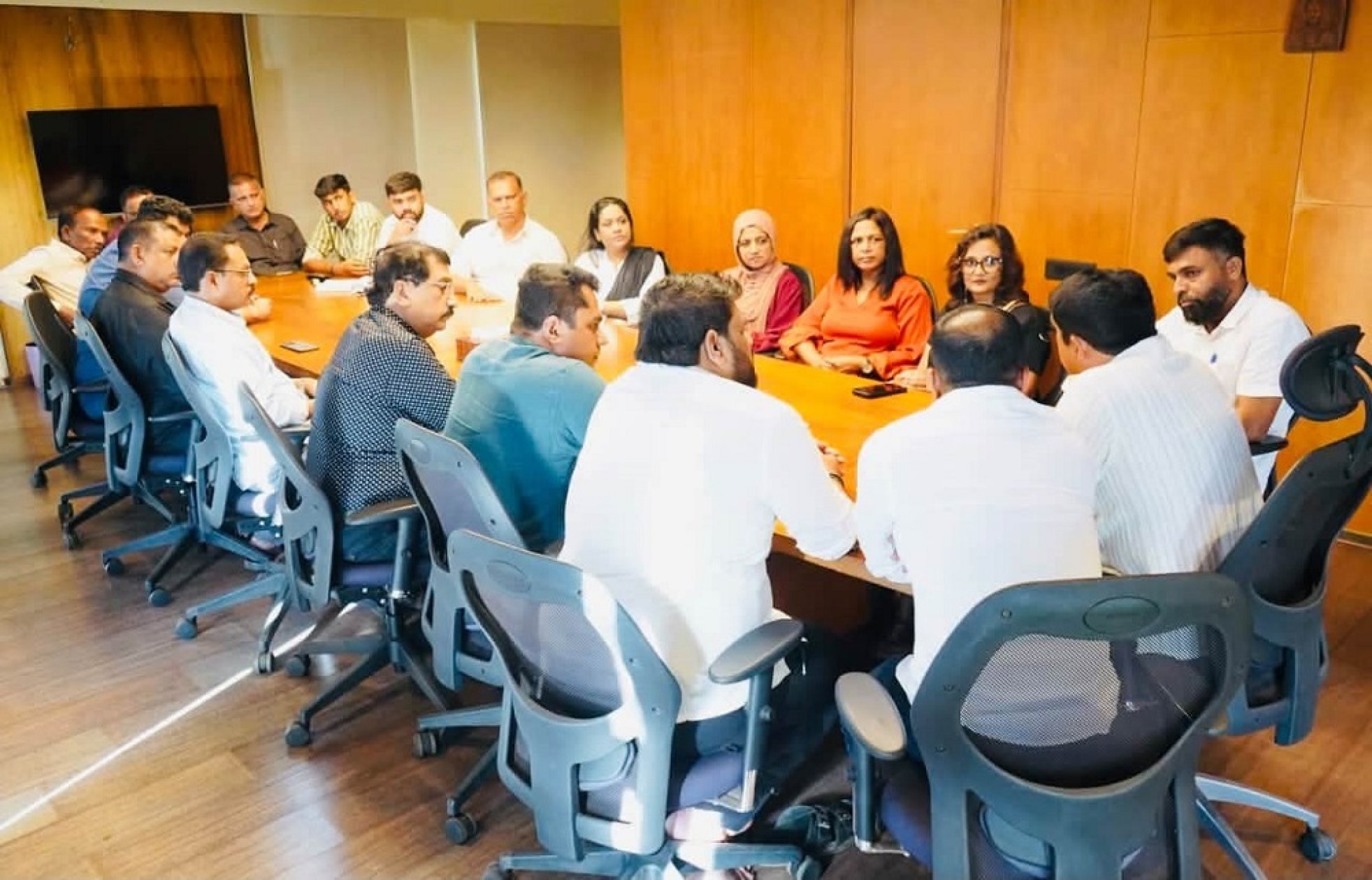GFP sounds unity bugle against BJP