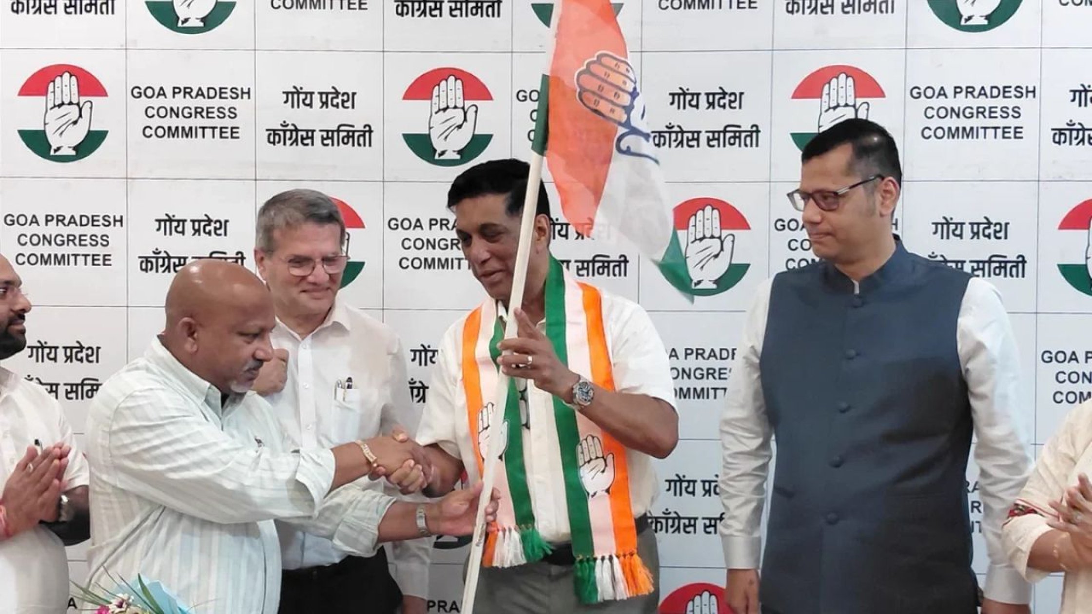 Ex-Calangute MLA Agnelo Fernandes rejoins Cong