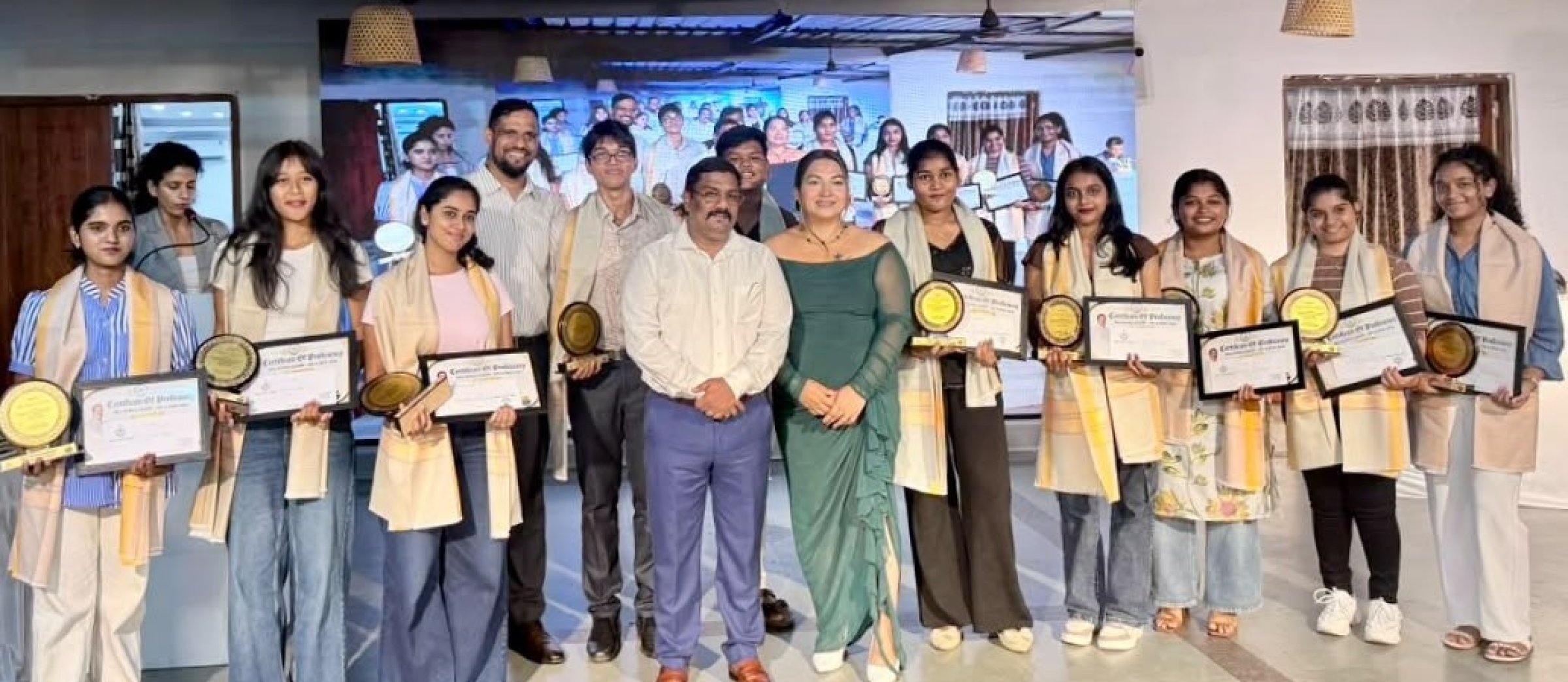 Benaulim students rewarded for academic excellence
