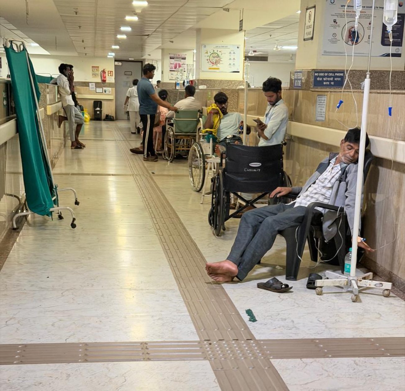 South Goa district hospital runs out of beds am...
