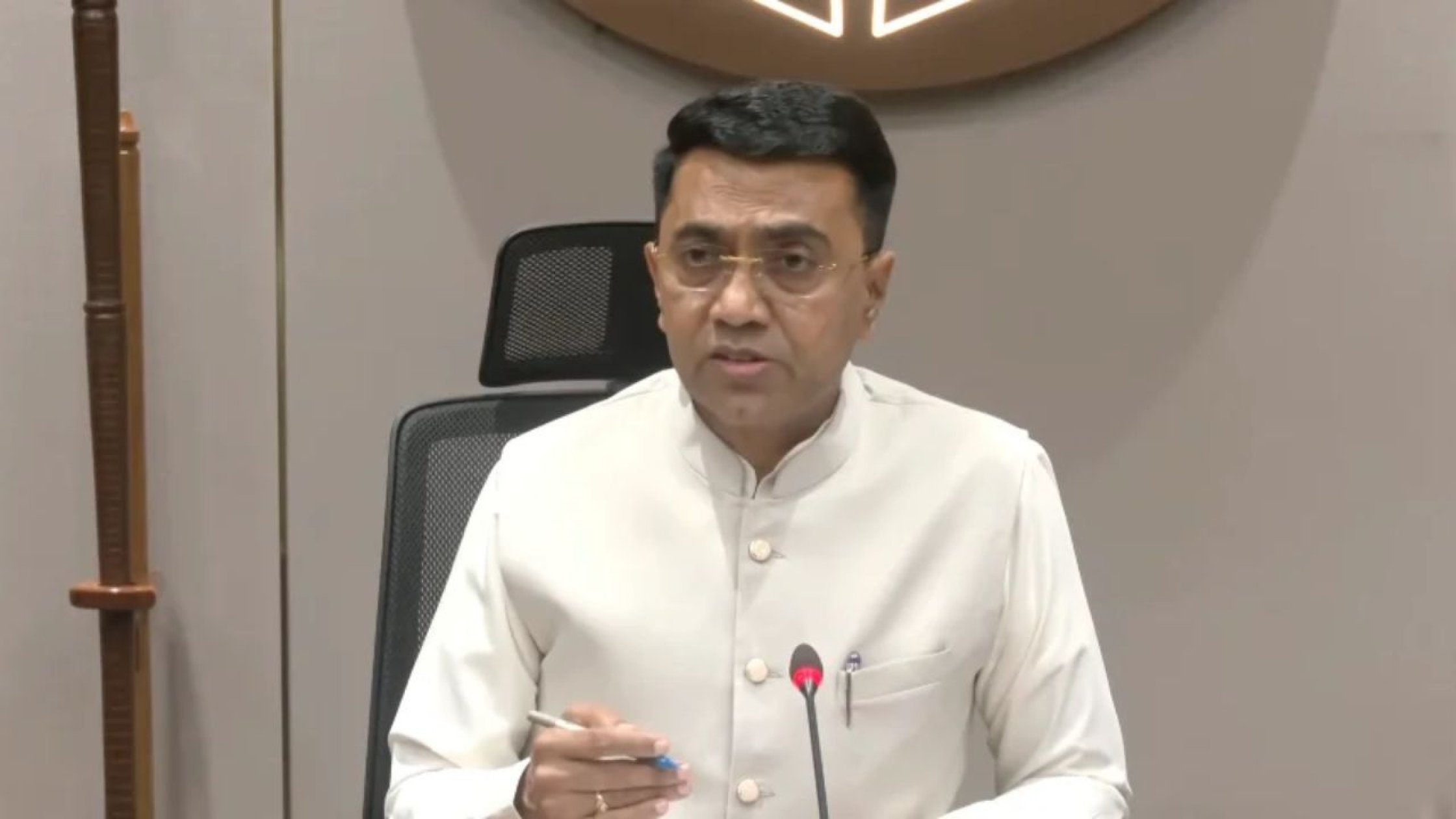 SIR is ECI issue, not political, says Sawant