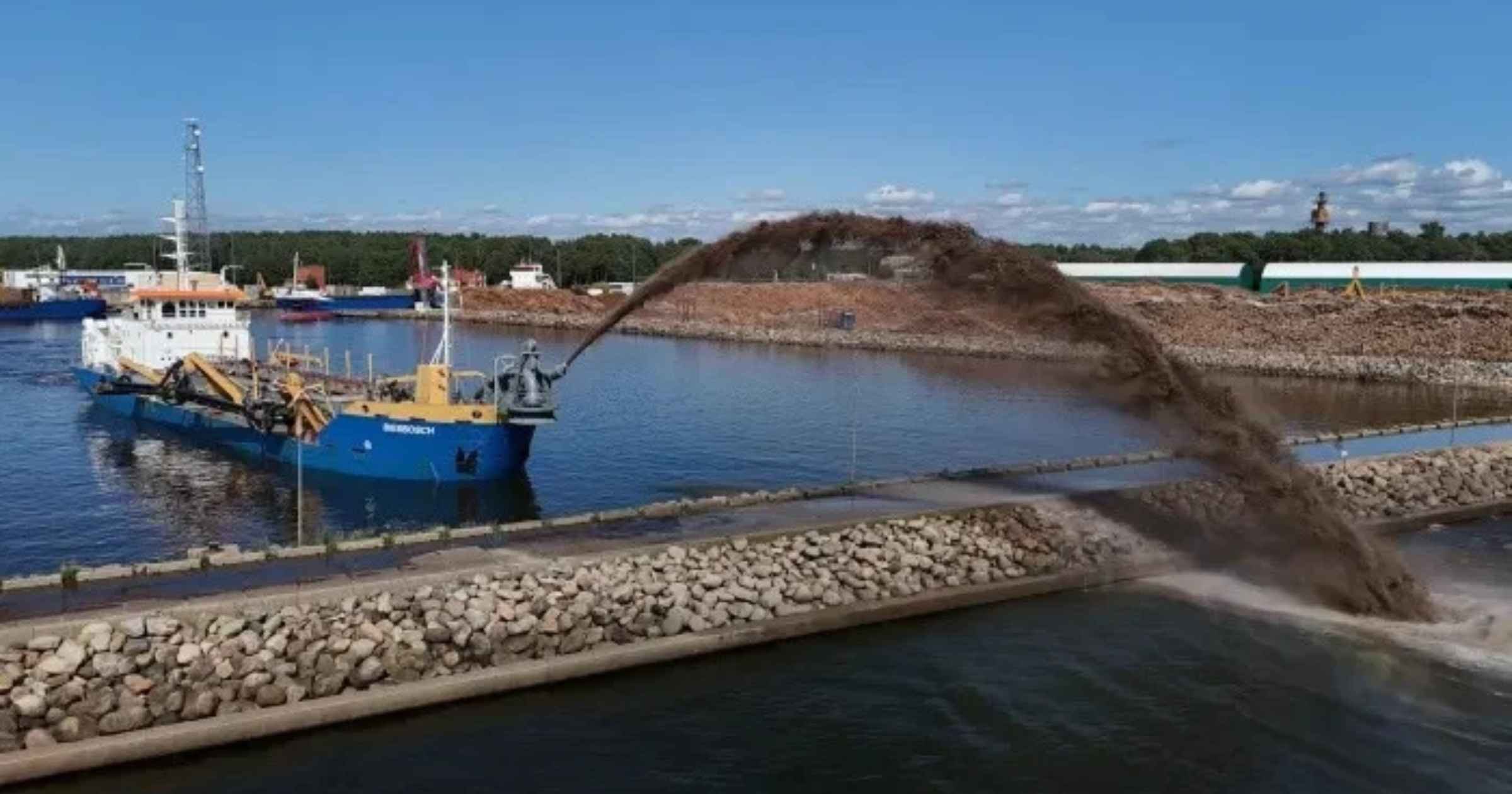 Independent agency to monitor Mormugao channel dredging