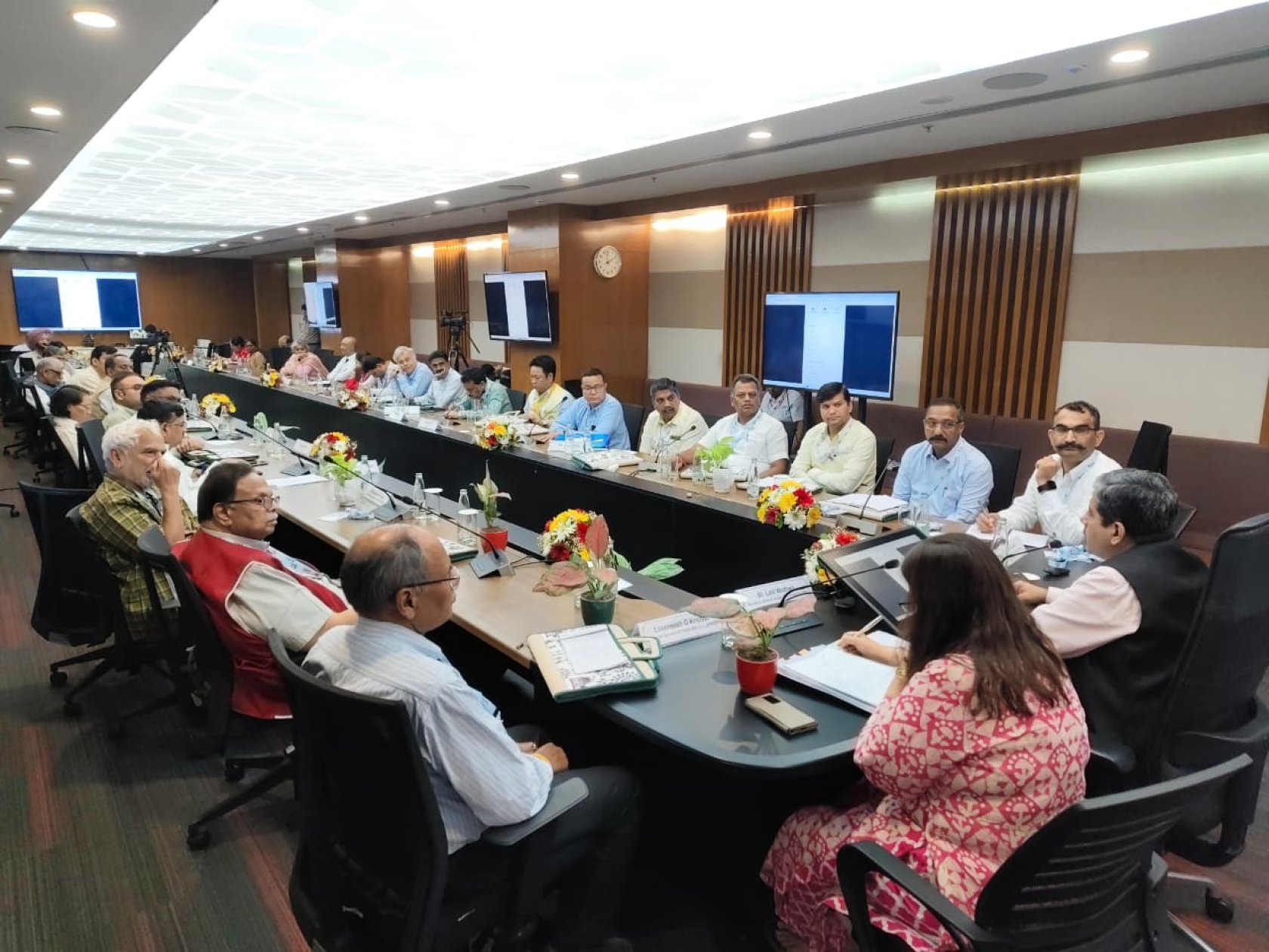 Aguiar attends Red Cross secretaries’ meet in Delhi