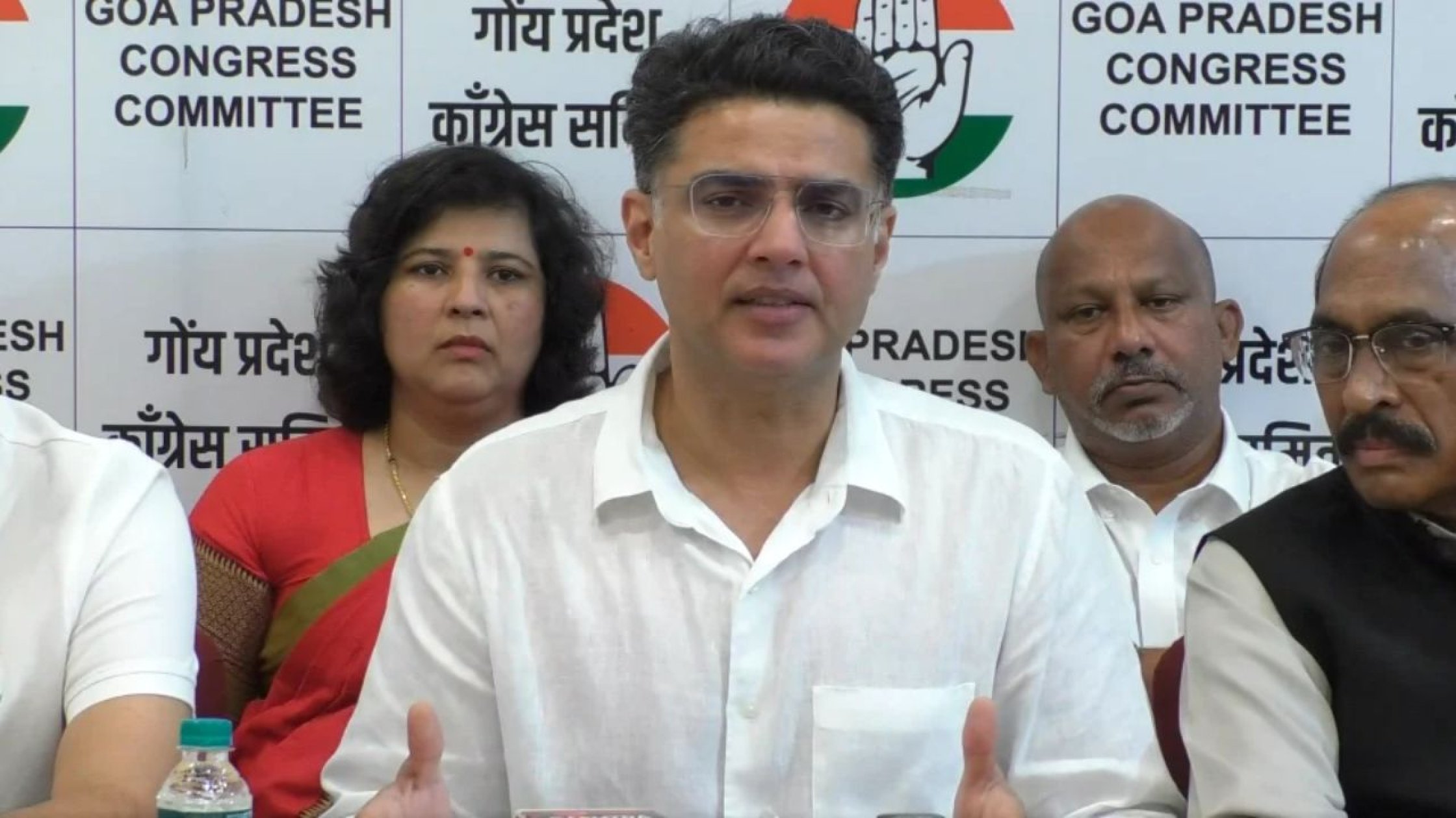 AICC Gen Sec attacks BJP over ‘Votebandi’, alleges voter suppression