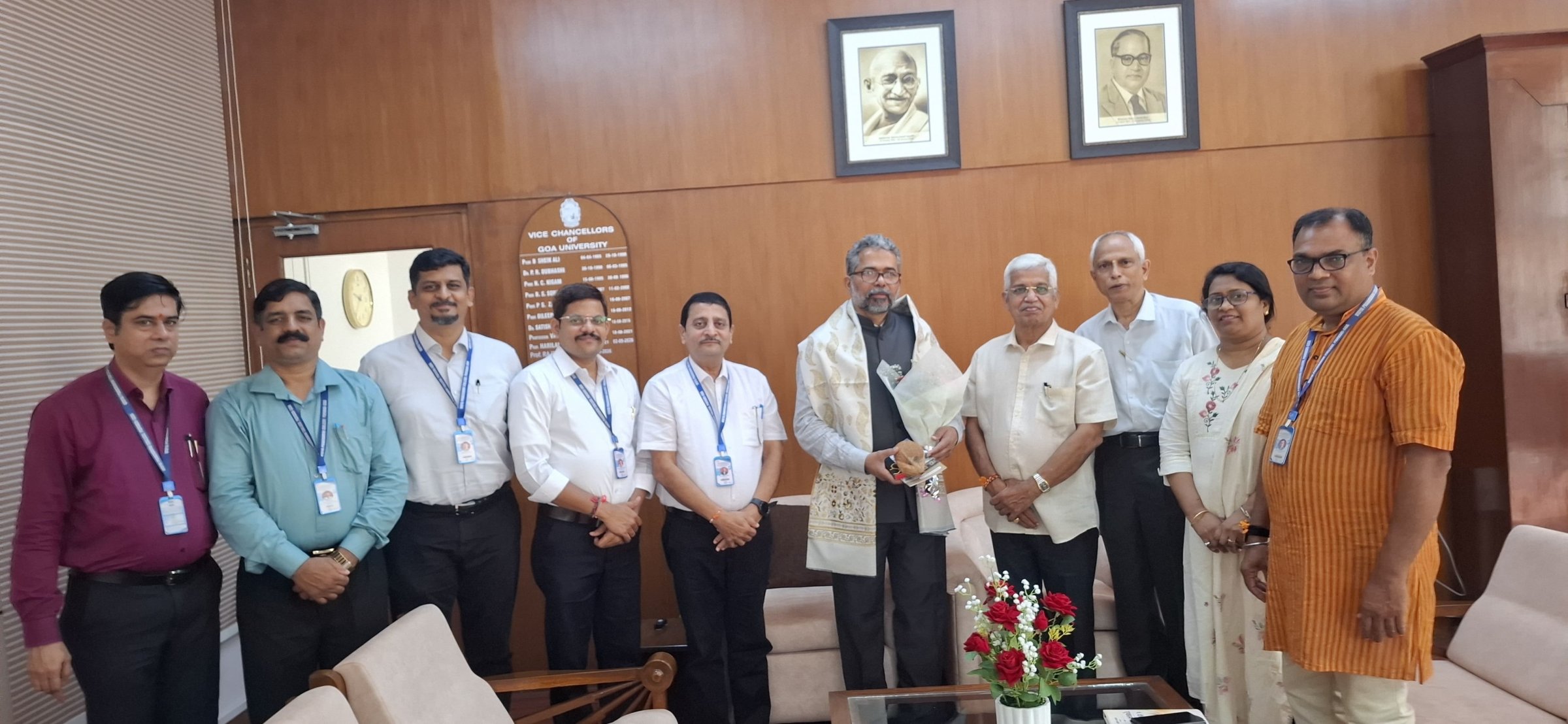 Vidya Prabodhini delegation calls on GU Vice-Chancellor