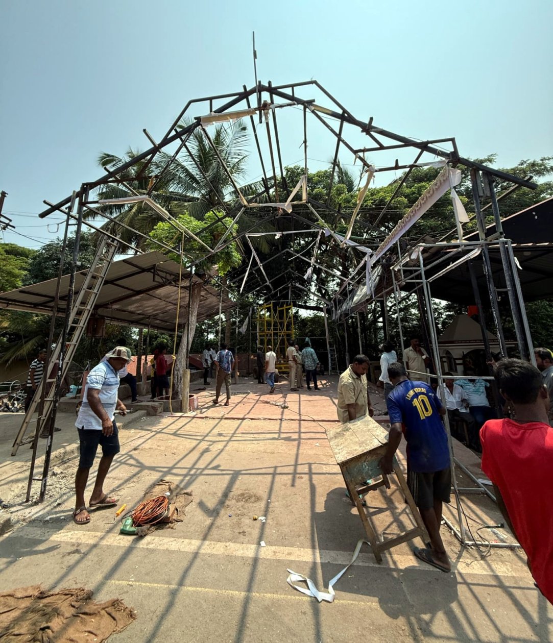 ‘Murgaoncha Raja' pandal razed as MMC acts on HC ultimatum