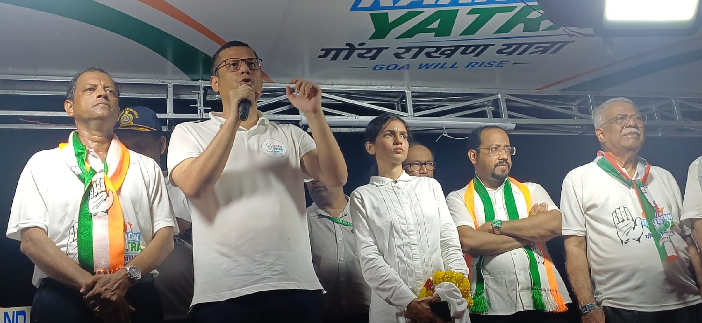 In Fatorda, party says 'doors open'