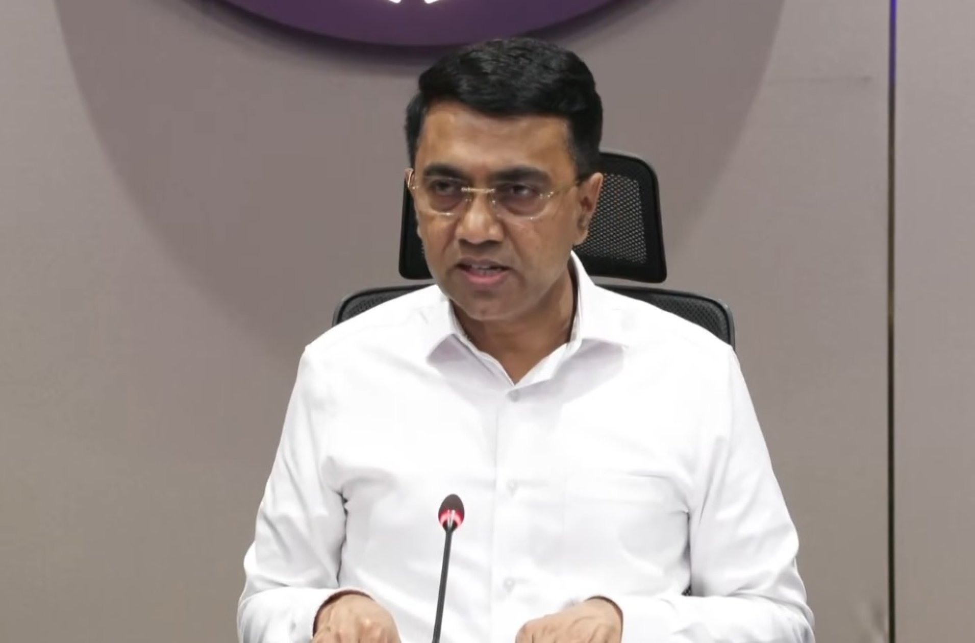 Fake excise top job fiasco will be dealt with sternly: CM
