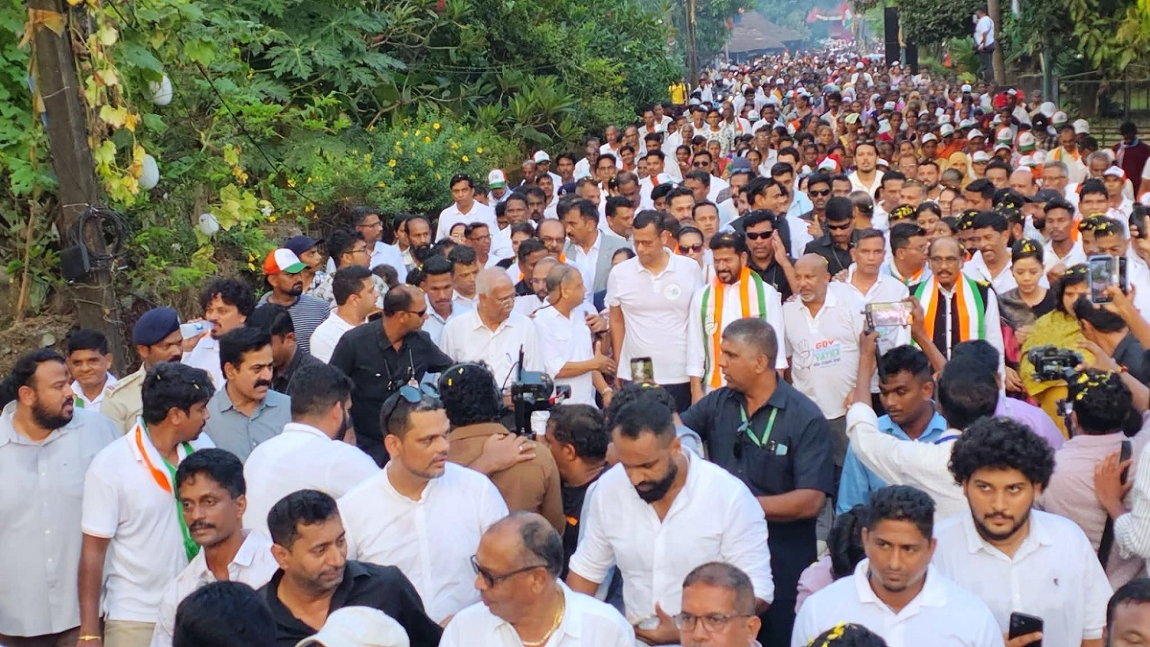 Cong’s yatra rolls into Cuncolim despite police hurdles
