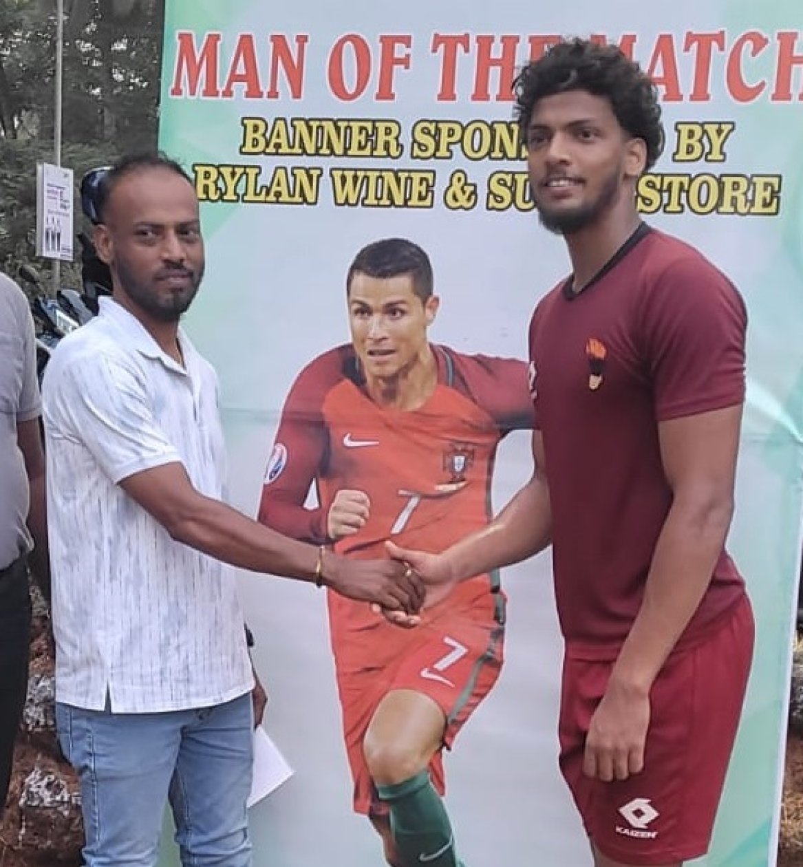 Dicarpale rally to beat Cuncolim, enter quarters