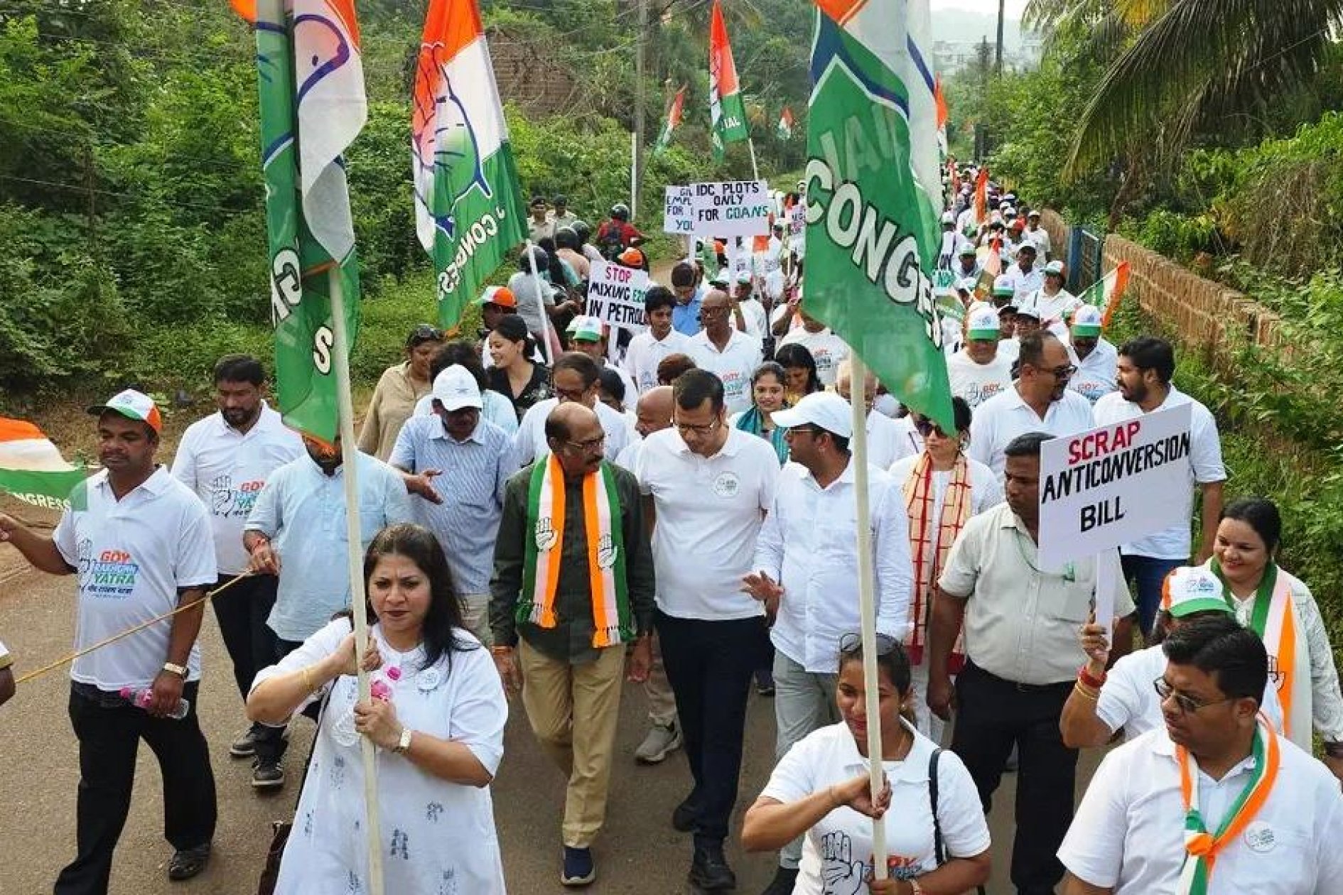 Cong attacks Reginaldo as yatra enters Curtorim