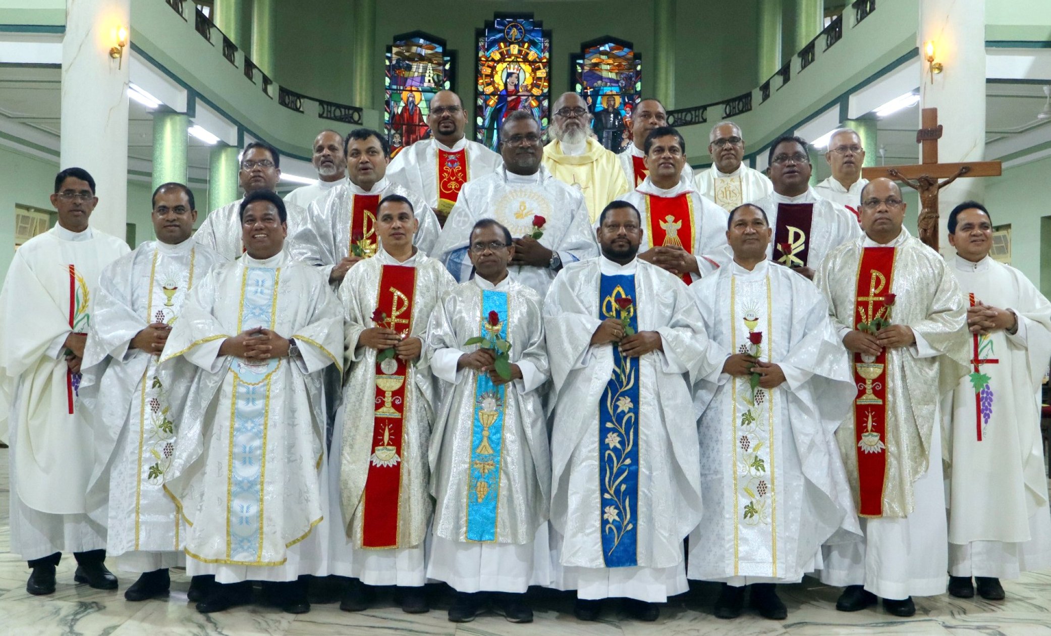17 Pilar Priests celebrate golden, silver jubilees of ordination