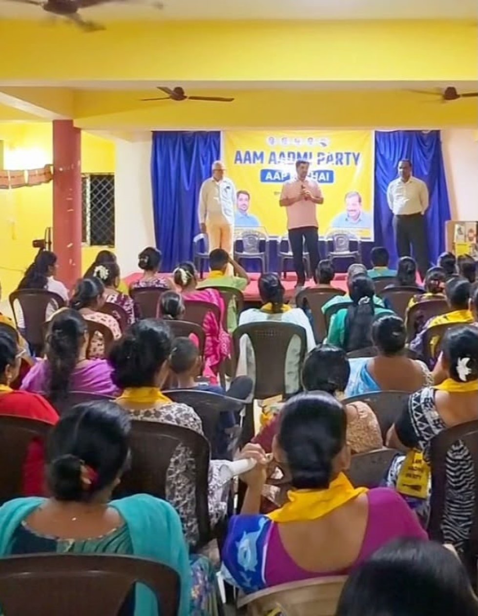 AAP takes 6 guarantees to Goa’s doorsteps