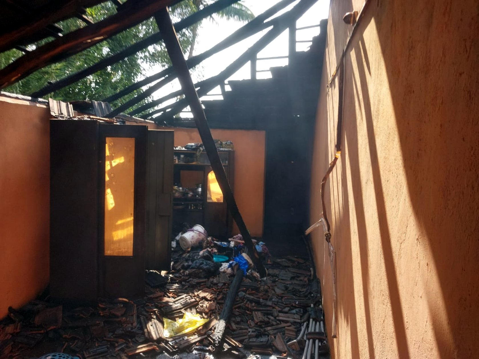 House gutted in fire in Sattari