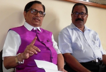Vijai beats victory drums for Parrikar; Shantaram says govt will go any time